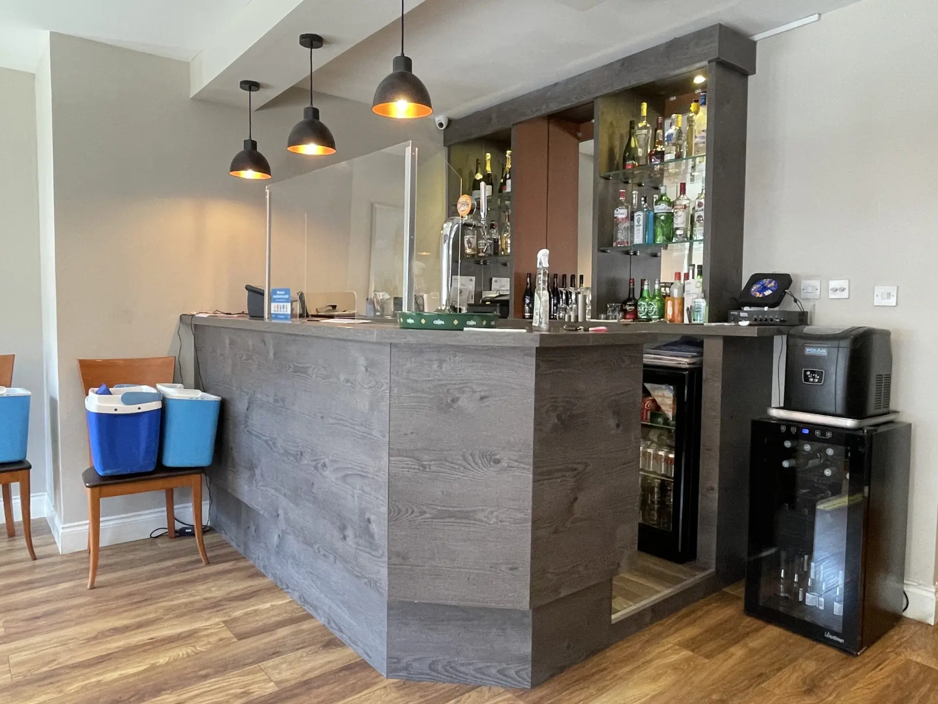 The licensed bar inside Alva Tandoori